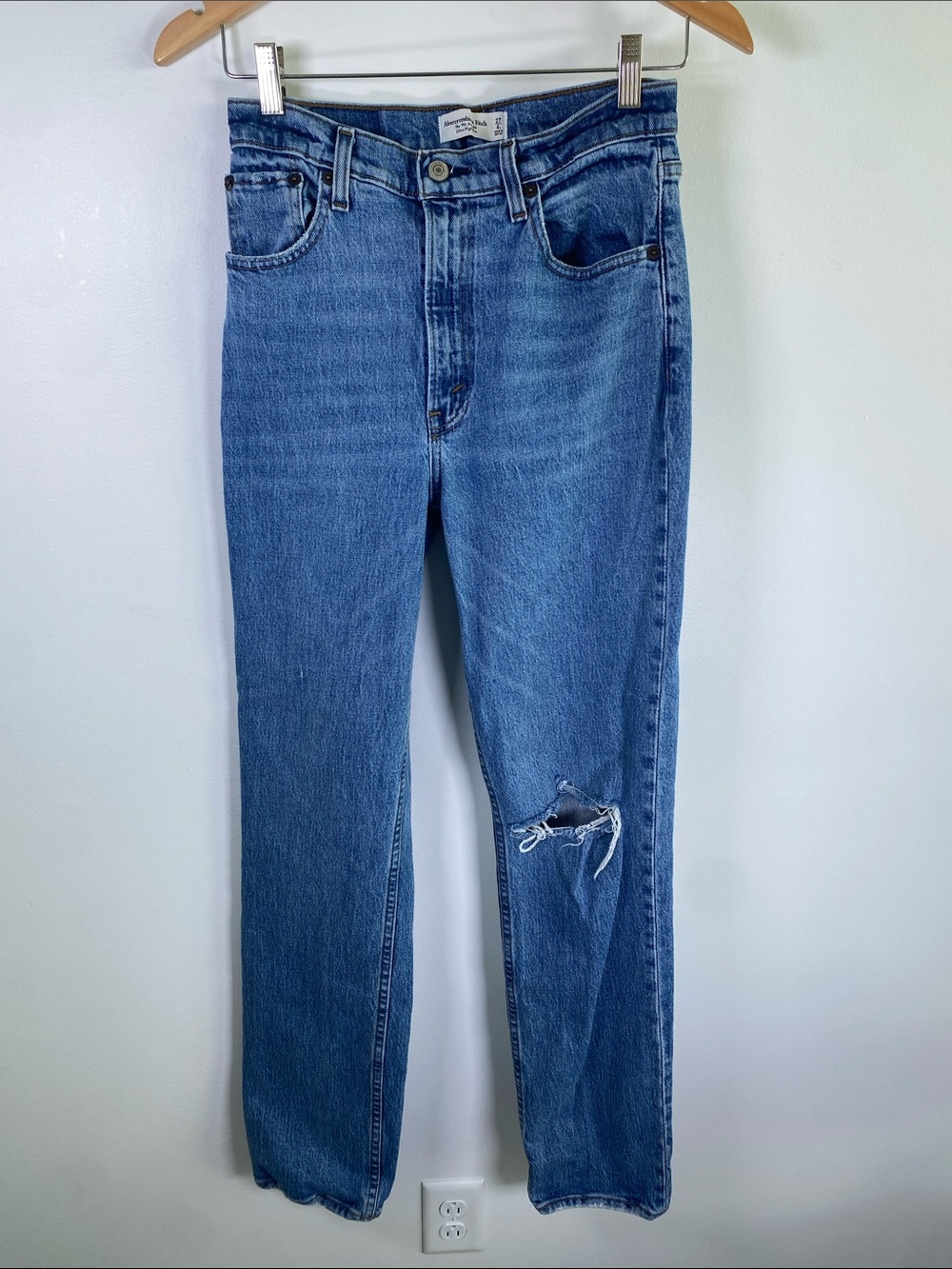 TALL Abercrombie & Fitch Light Blue High-Rise Jeans size 4T
